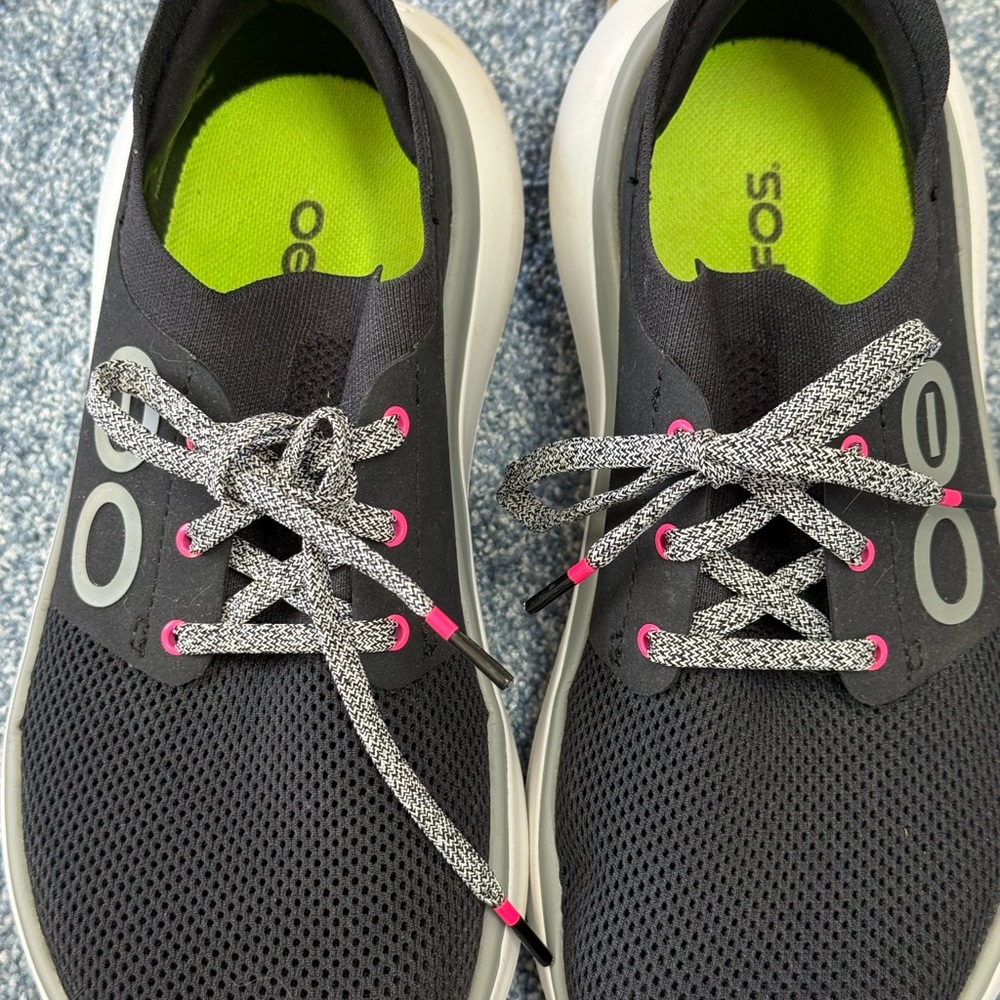 OOFOS Black and Pink Women's Sneakers